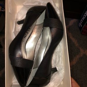 Anne Klein Pumps